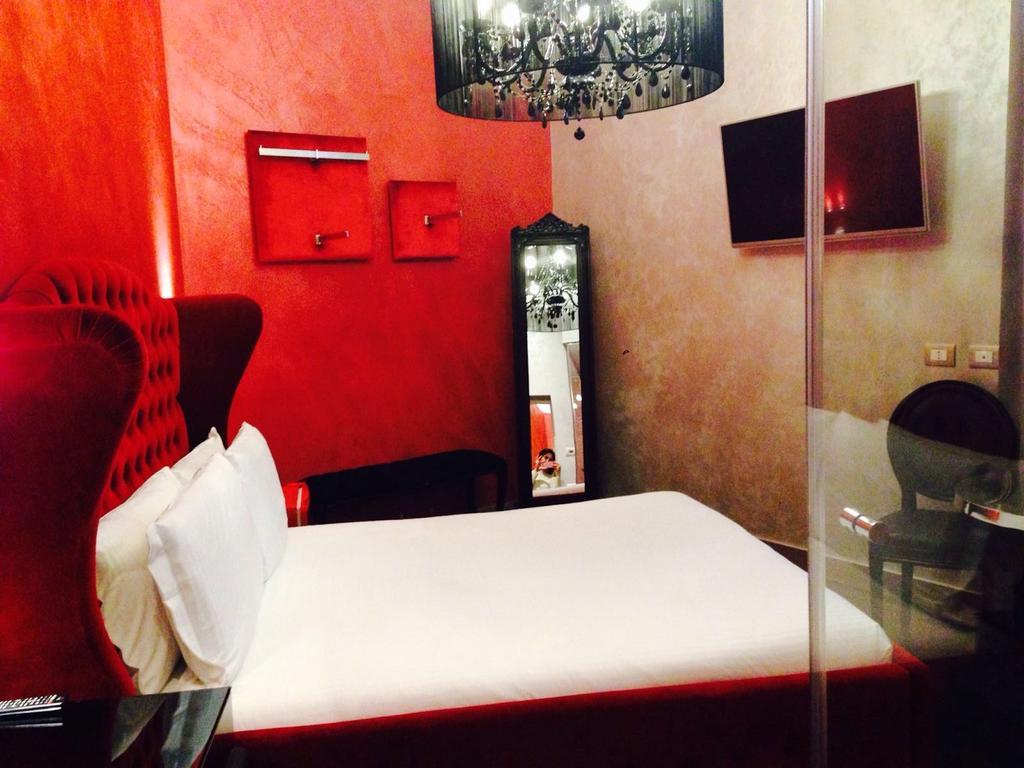 Irooms Station Pensión 4*
