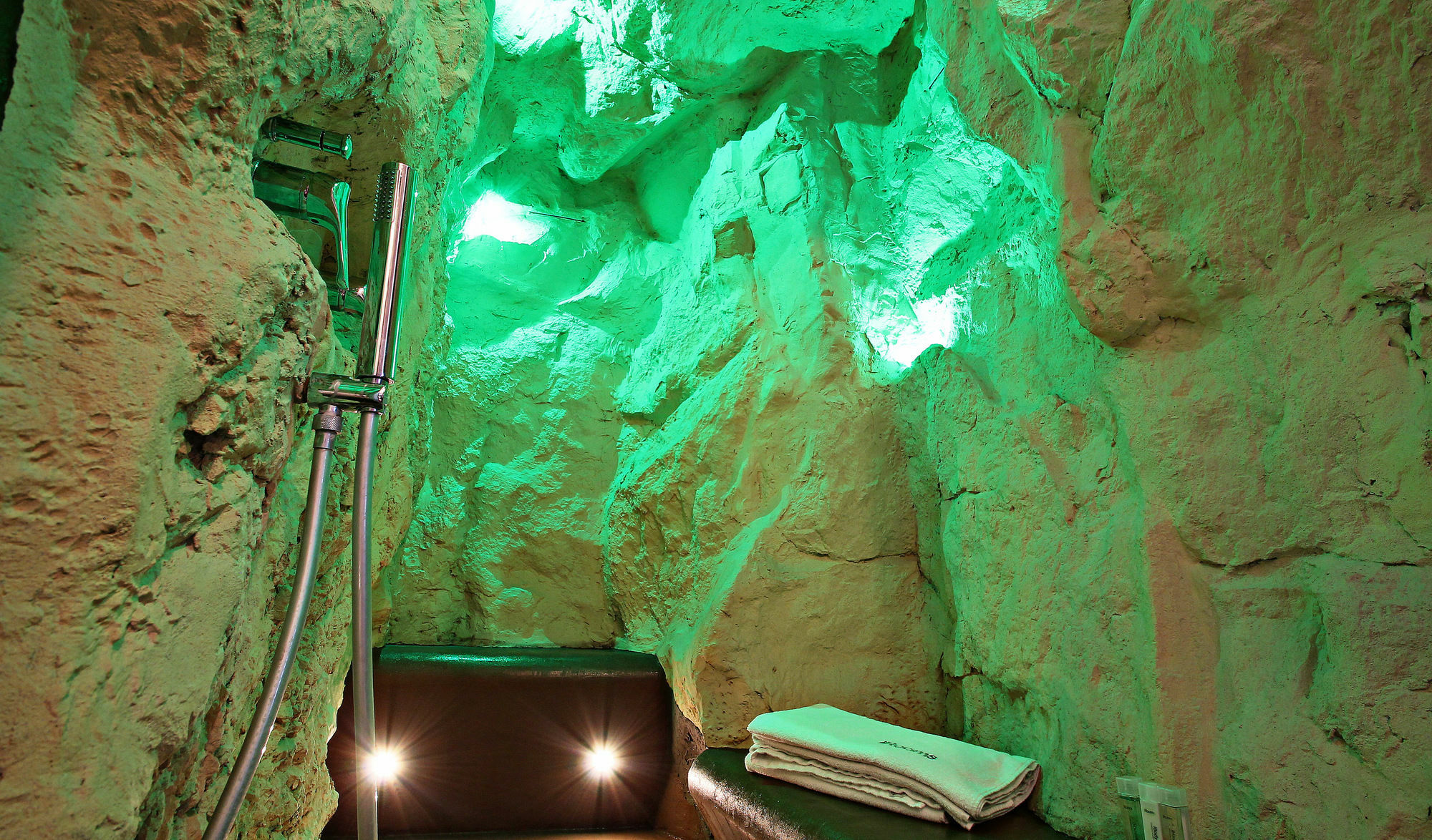 Irooms Station Pensión